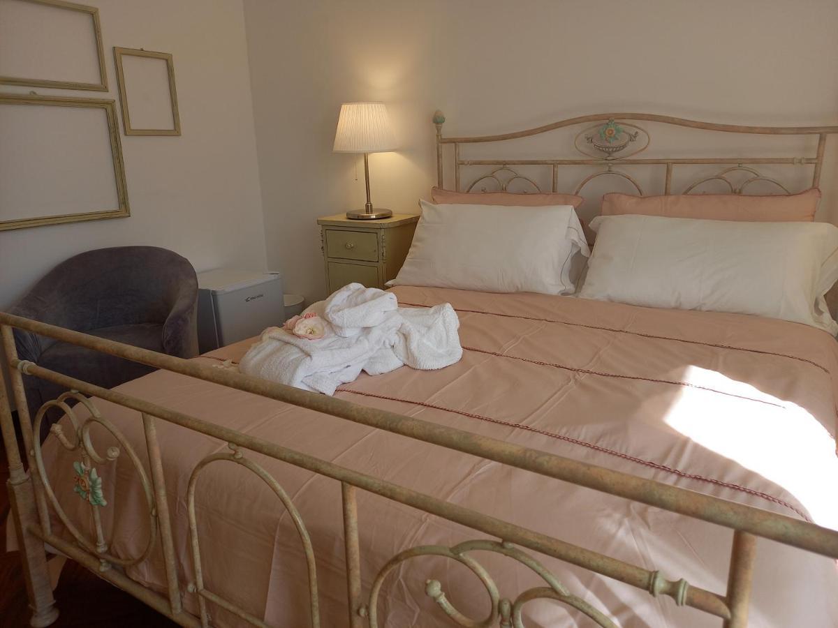 La Principessa Nera B&B Ostra Extérieur photo
