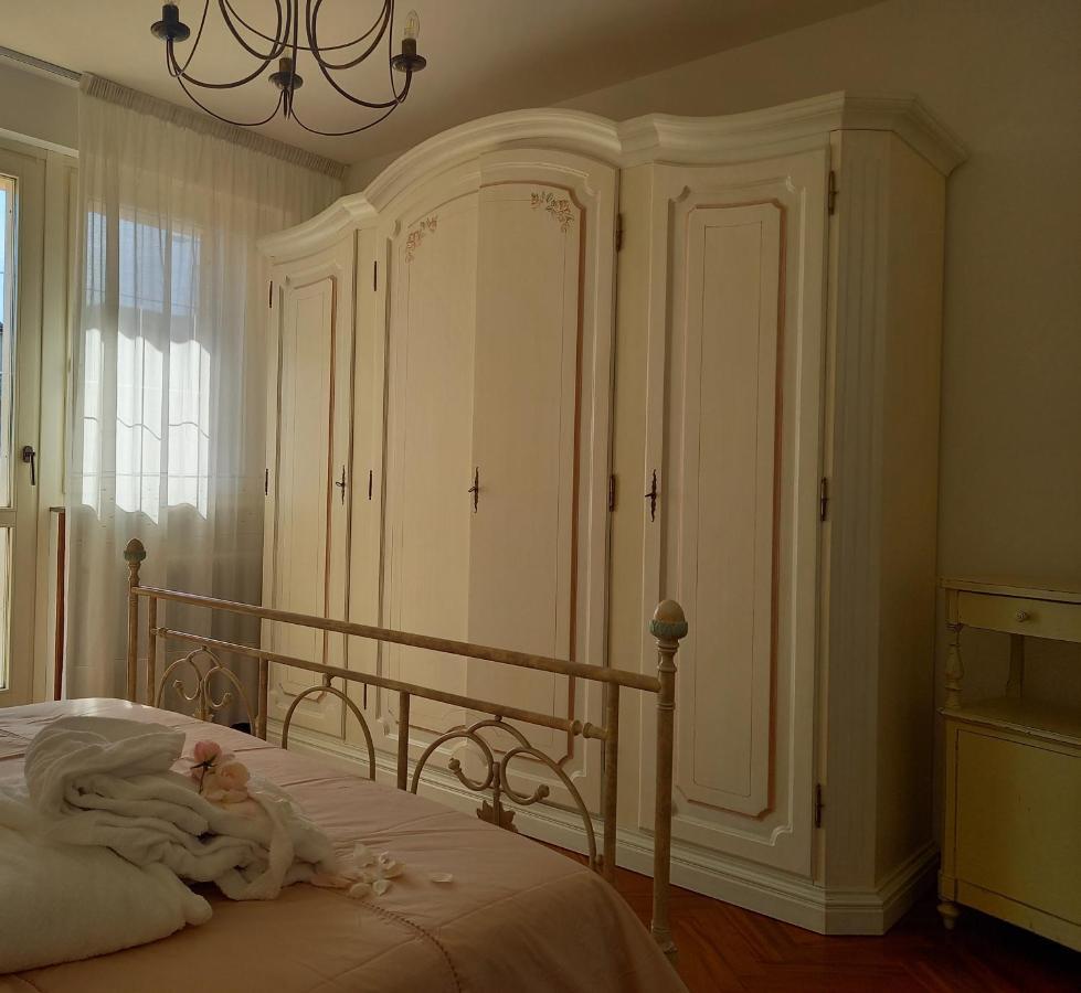 La Principessa Nera B&B Ostra Extérieur photo
